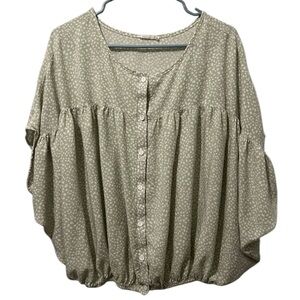Bucket List Women's Light Green & White Polka Dot Top w Button Detail Size Large
